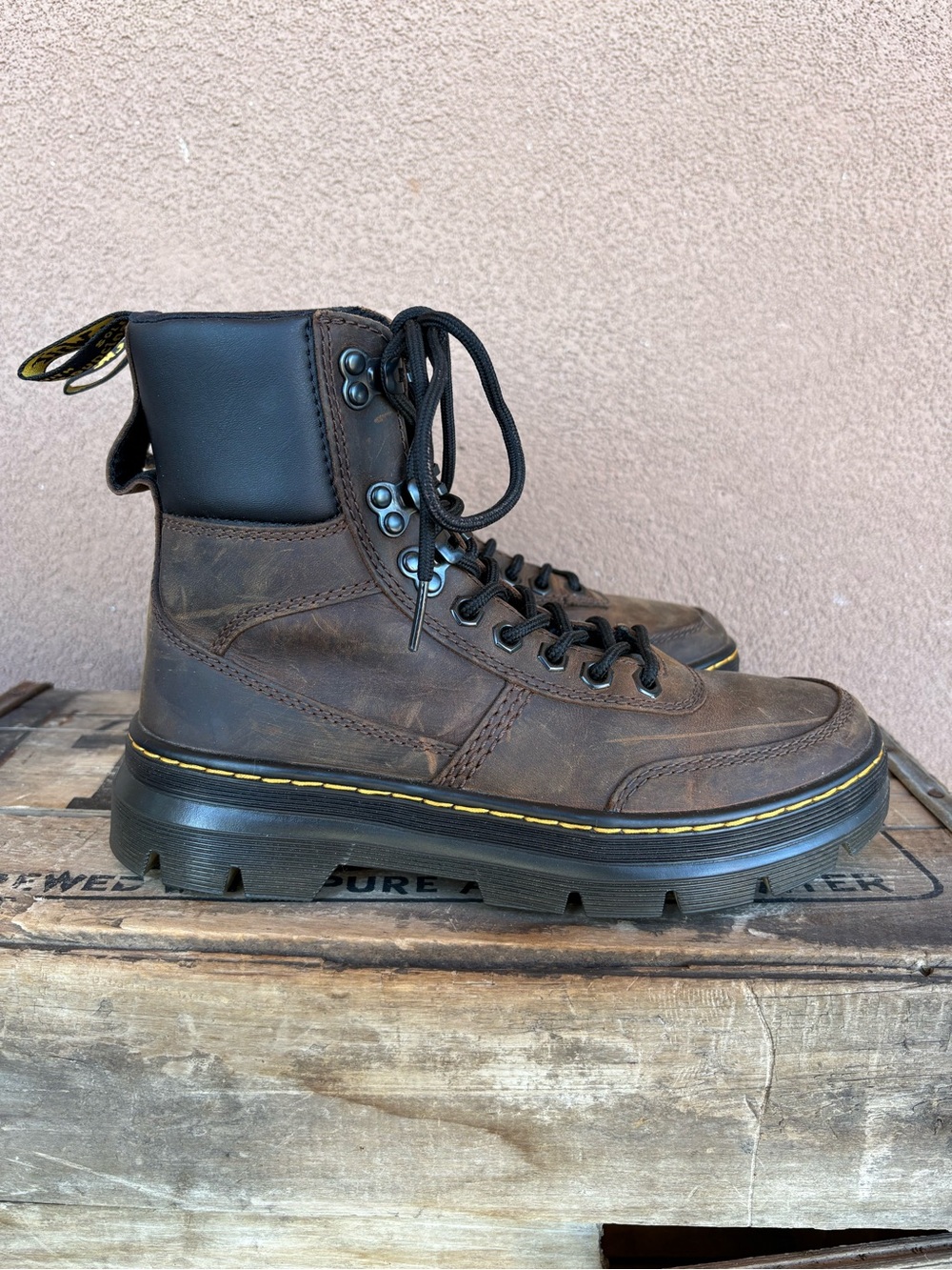 Dr.Martens Combs Tech Crazy Horse Leather Boot